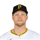 Hunter Stratton Headshot